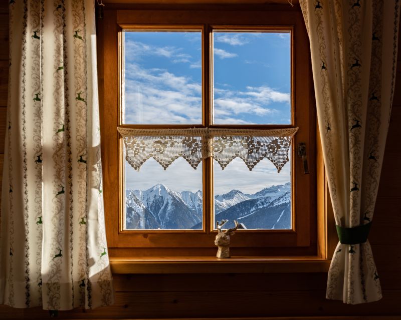 Exterior Window Molding Repair in Overland Park, KS
