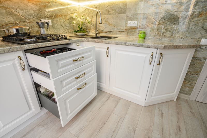 Kitchen Cabinets Refacing in Indianapolis, IN